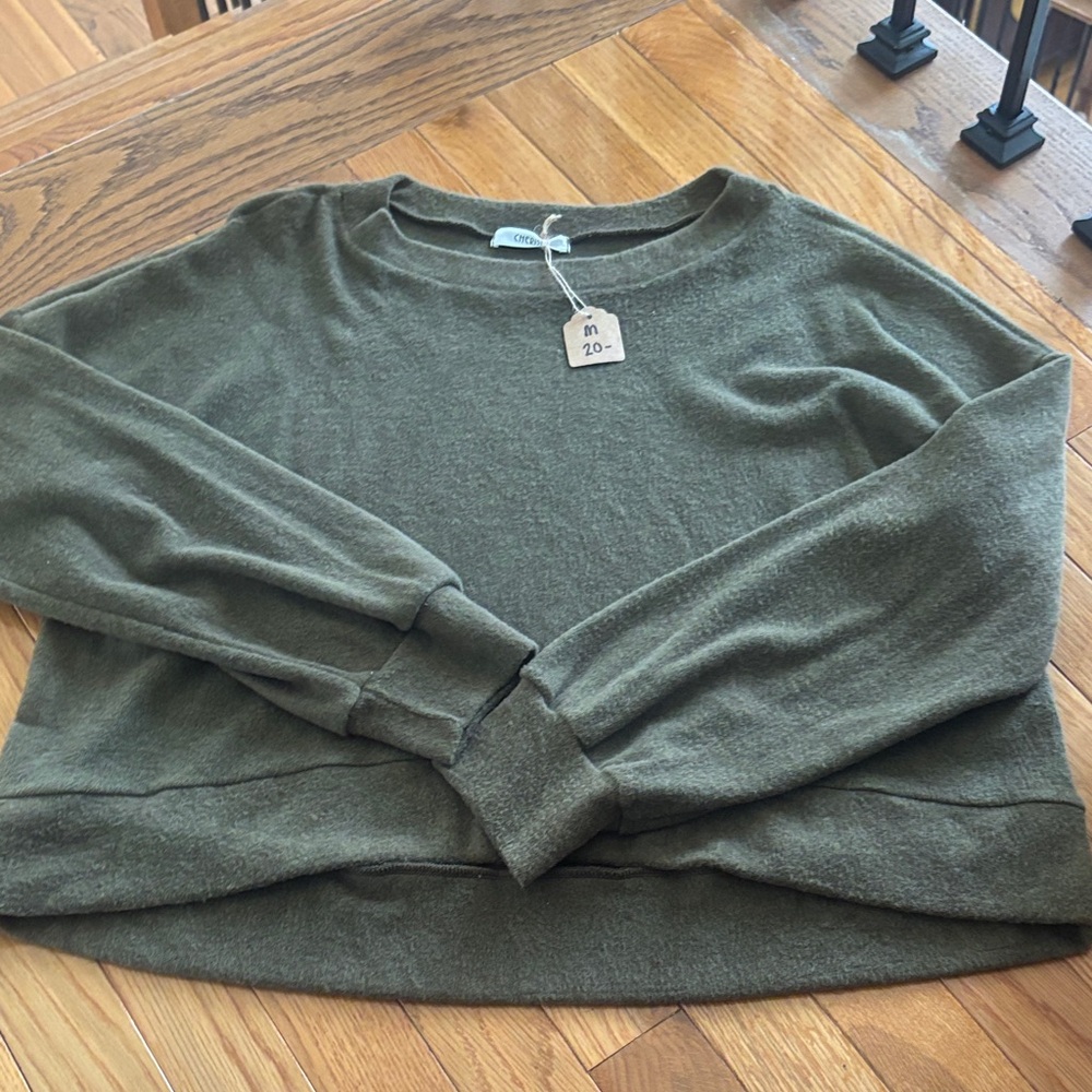 Boutique Green Crew Neck Sweater